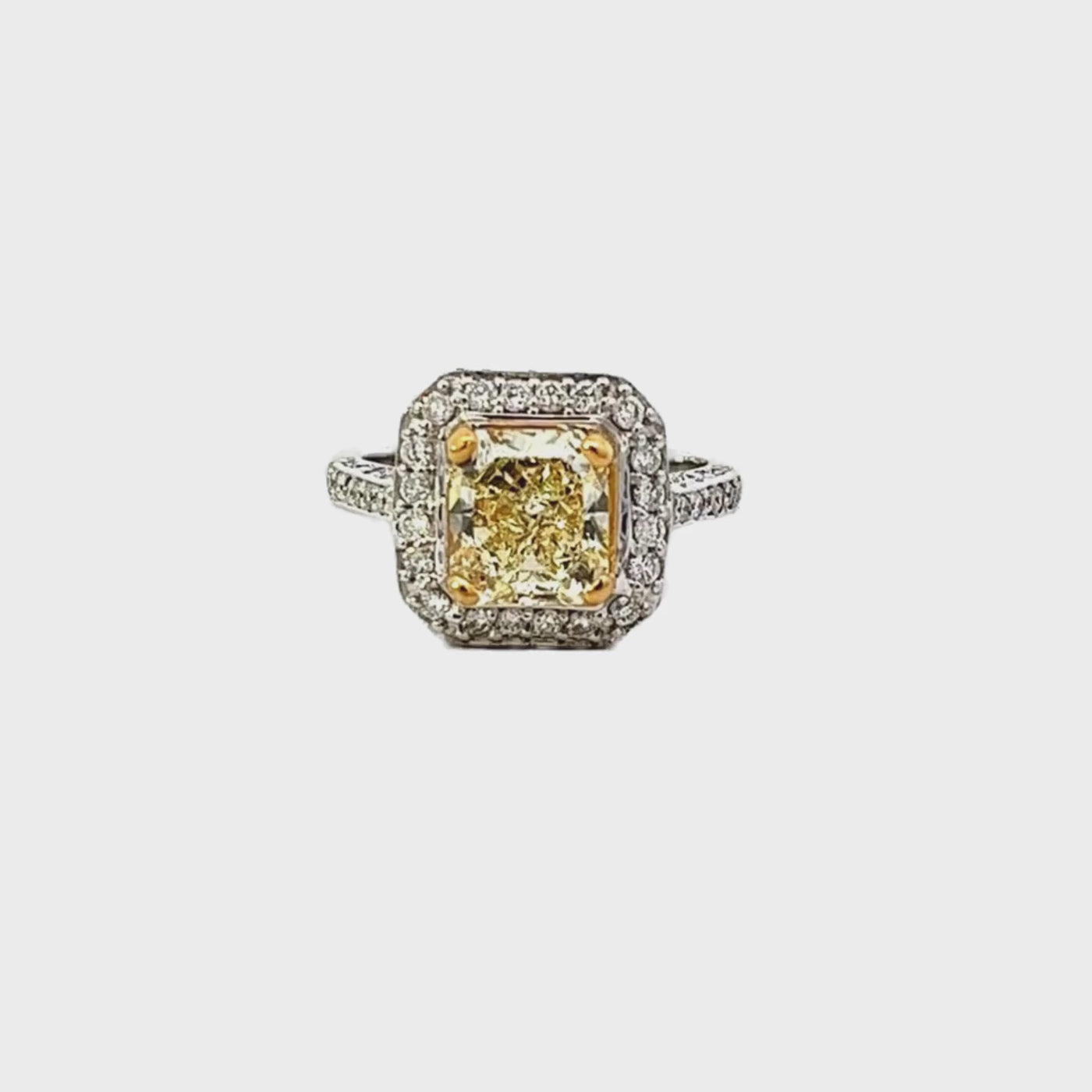 18k Gold Estate 2.54ct Radiant Cut Yellow Diamond Ring